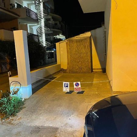 A Casa Di Mattia Tra Il Mare E Il Borgo Lägenhet Marzamemi Exteriör bild